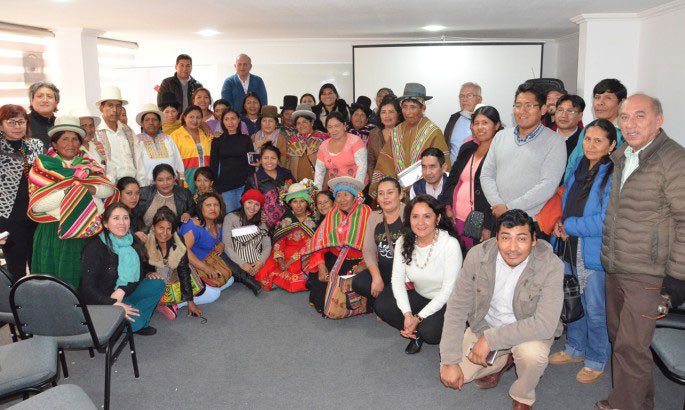 El TSE y los pueblos indígenas originario campesino buscan fortalecer la participación política de las mujeres indígenas en el ejercicio de sus derechos políticos