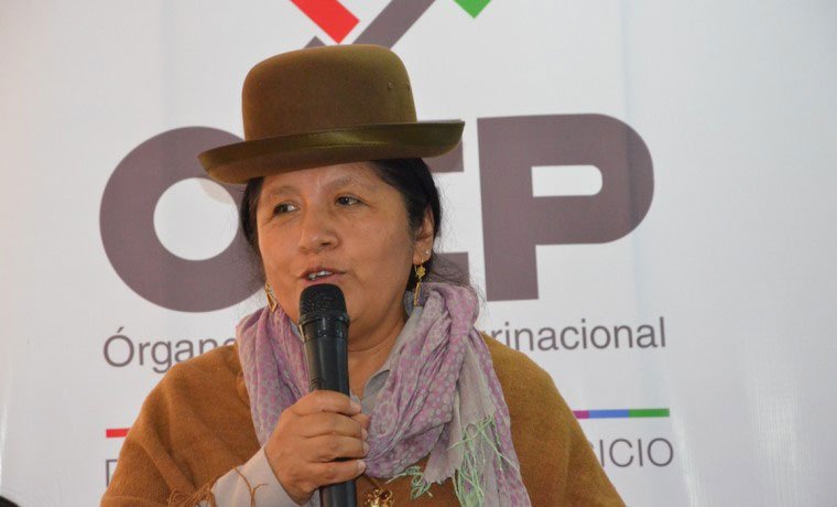 La vocal María Eugenia Choque asume la presidencia del TSE y Antonio Costas la vicepresidencia