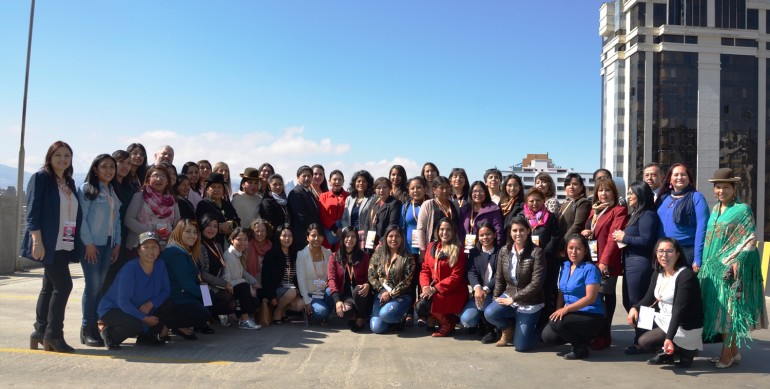 Elecciones Generales: 49 candidatas participan en curso para encarar la campaña electoral