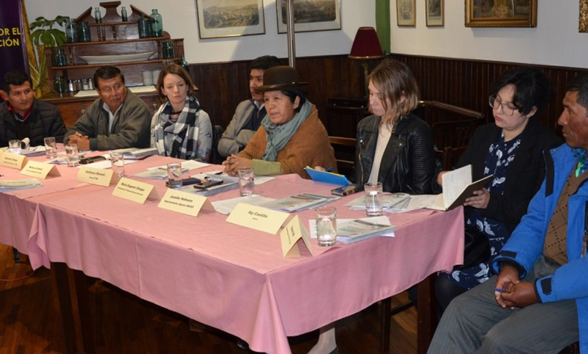 TSE presenta la guía de procedimientos electorales para la conformación de organizaciones estudiantiles