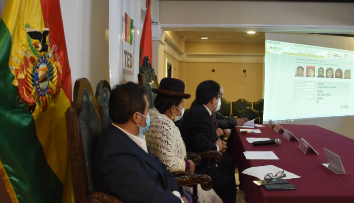 jurados-lapaz_770X410