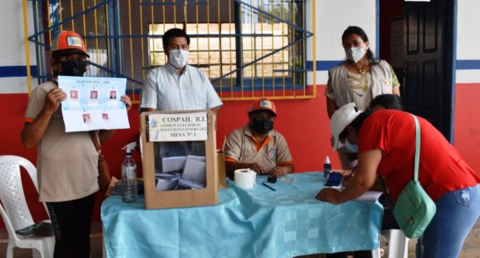 TED Santa Cruz junto al SIFDE supervisan elección parcial de consejeros de COSPAIL